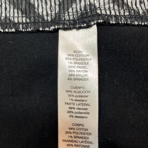 Chicos zig zap zip up - Picture 13 of 13